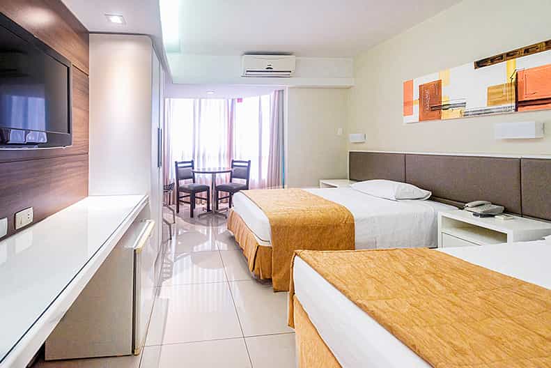 Hotel-Frame