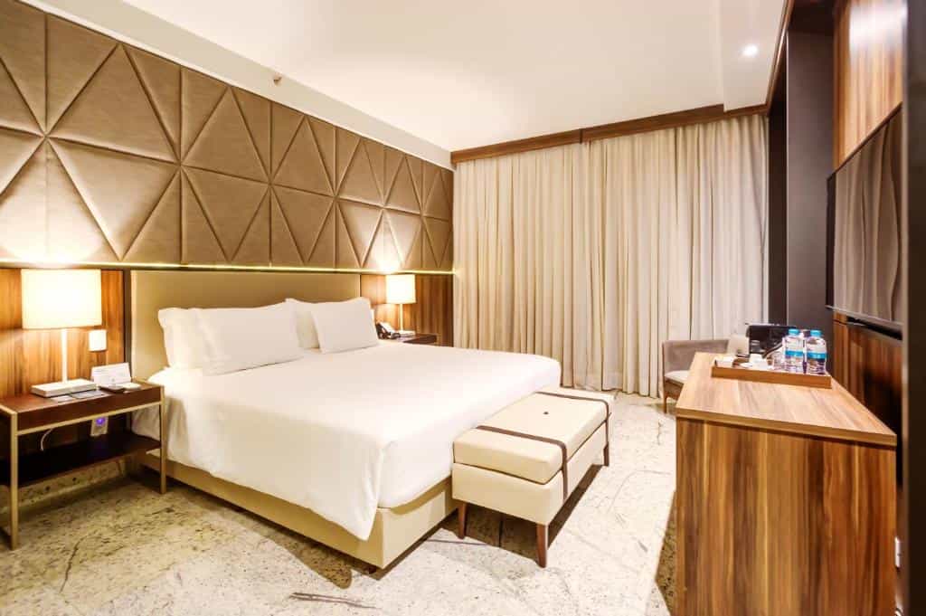 Hotel-Frame