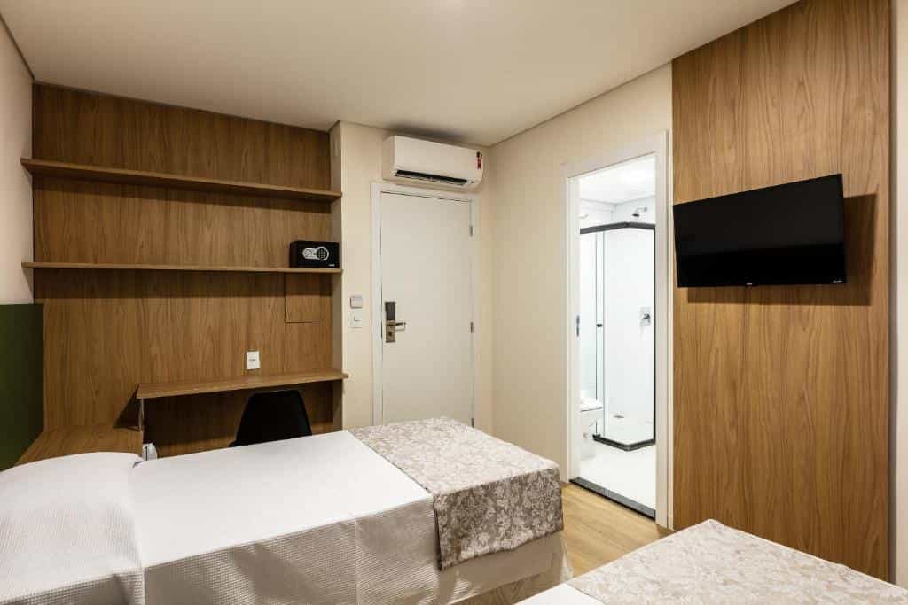 Hotel-Frame
